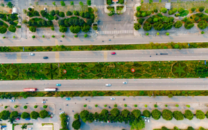 Hạ tầng giao thông được đầu tư mạnh mẽ