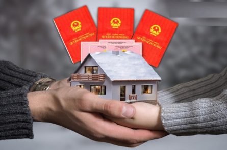 Sổ đỏ với quy định mới về tách thửa - Ảnh minh hoạ