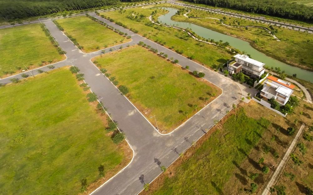 Luật Đất đai 2025 và Ảnh Hưởng Đến Thị Trường Đất Nền