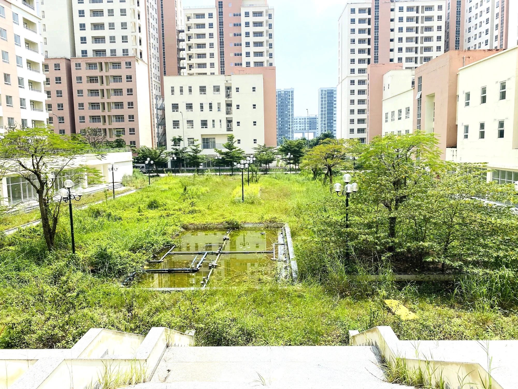 Chuyển nhà tái định cư thành NOXH